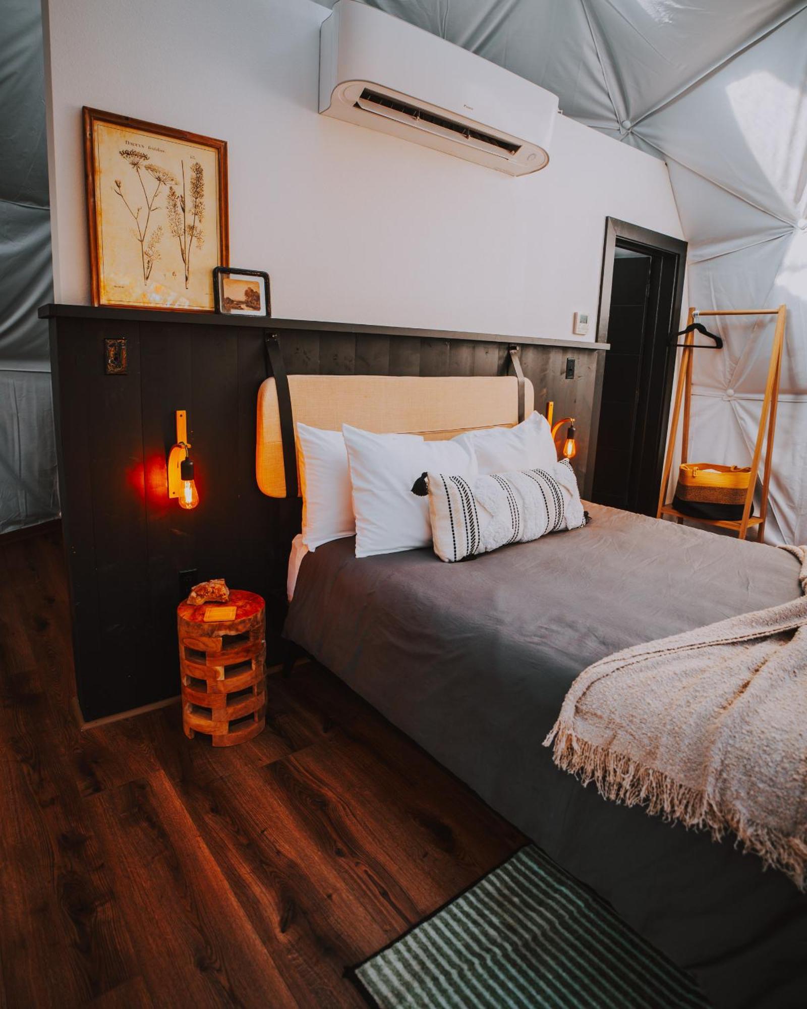 Starlight Haven Hot Springs Hotel Екстериор снимка