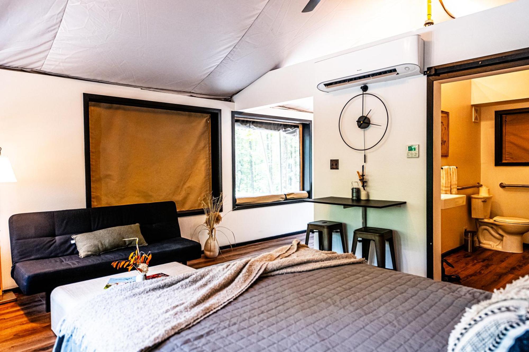 Starlight Haven Hot Springs Hotel Екстериор снимка