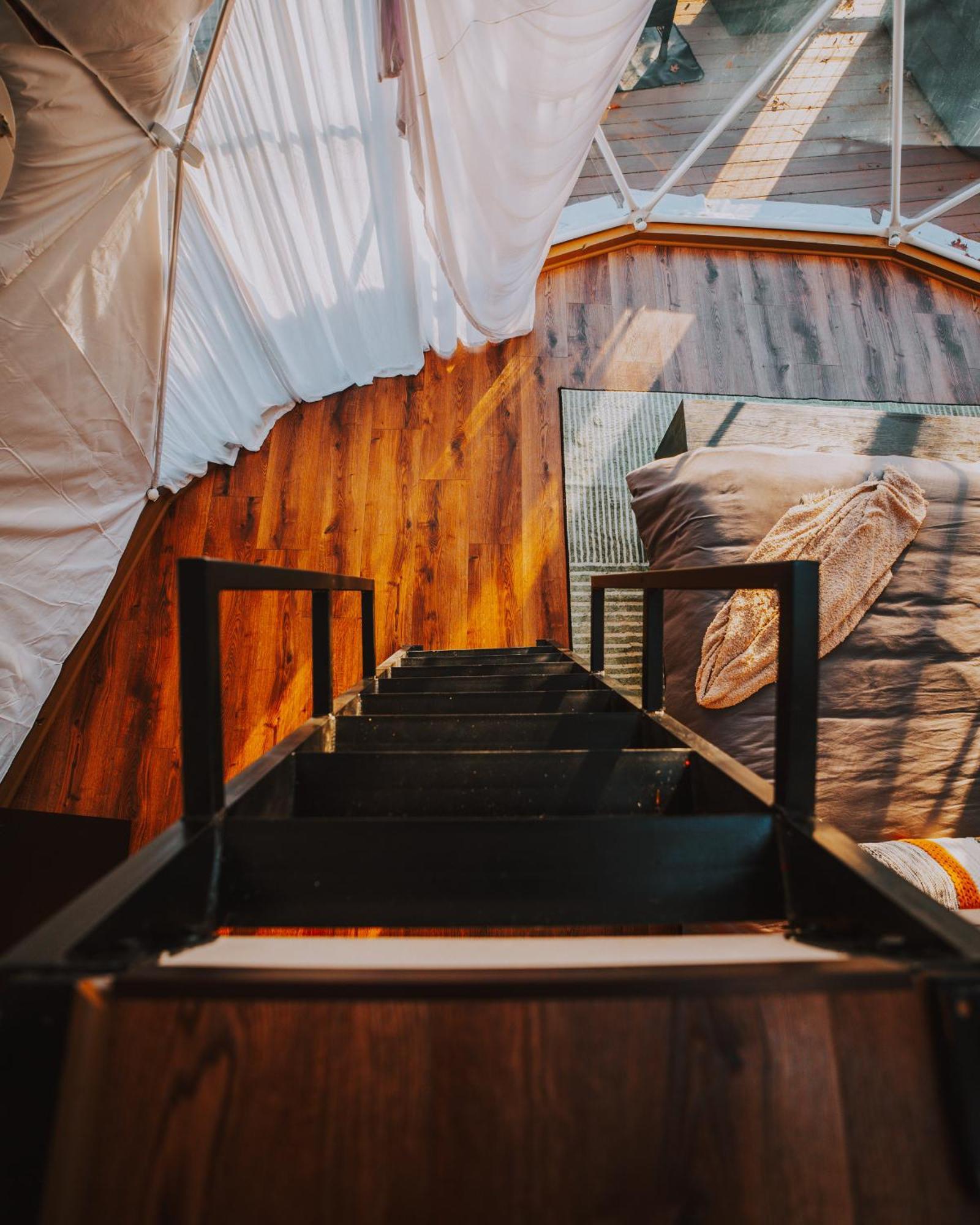 Starlight Haven Hot Springs Hotel Екстериор снимка